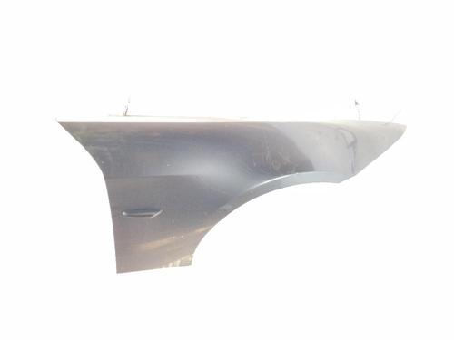 Used Right front fenders Right front fenders BMW 3 (E90) 318 d (122 hp) 33811081 33811081