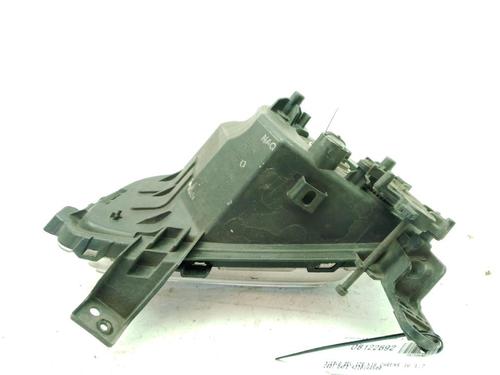 Left front fog light KIA CARENS IV 1.7 CRDi | BP39399344C30 - Image 3