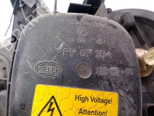 Right headlight MERCEDES-BENZ M-CLASS (W163) ML 55 AMG (163.174) | BP30525696C29 