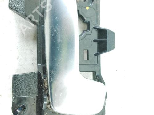 front-right-interior-door-handle-kia-carens-iv-2013-25486412 main image