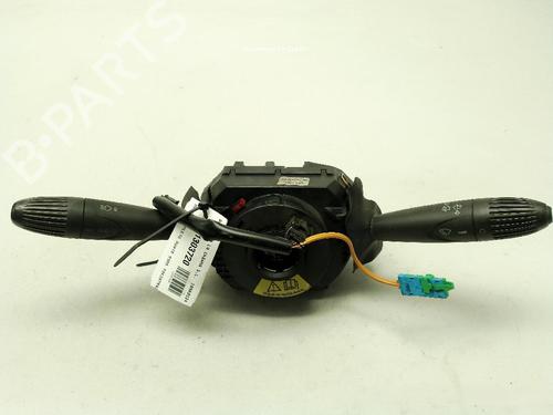 Used Headlight switch Headlight switch FIAT PUNTO (188_) 1.2 60 (188.030, .050, .130, .150, .230, .250) (60 hp) 34612234 34612234