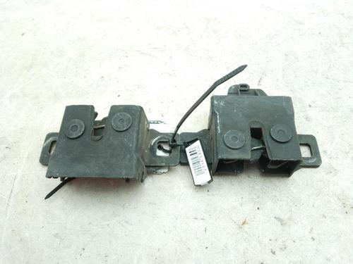 Used Hood lock LAND ROVER DISCOVERY SPORT (L550) 2.2 D 4x4 (150 hp) 18358908