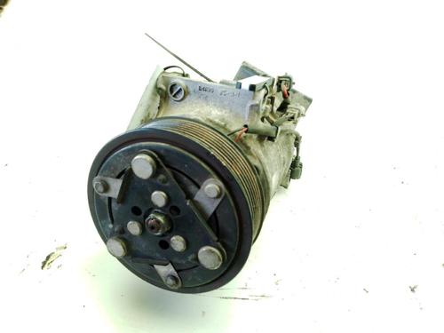 Used AC compressor AC compressor RENAULT MEGANE IV Hatchback (B9A/M/N_) 1.2 TCe 130 (B9MR) (130 hp) 39021754 39021754