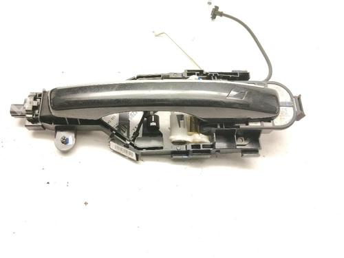 front-left-exterior-door-handle-lynk-co-01-2017-38795138 main image
