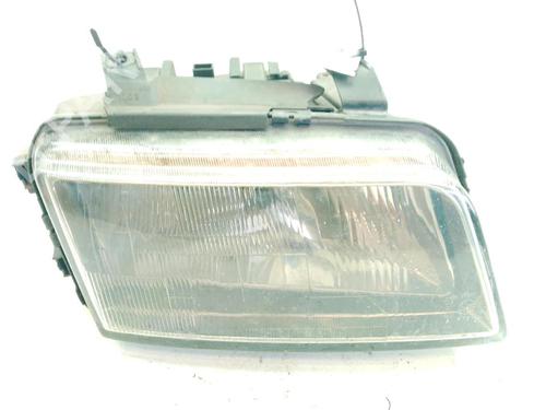 Used Right headlight Right headlight AUDI A4 B5 (8D2) 1.9 TDI (110 hp) 25612881 25612881