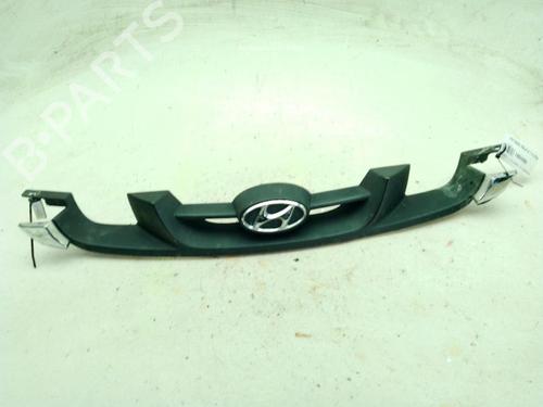 Used Grille HYUNDAI H-1 Van (A1) 2.5 TD (101 hp) 26286511