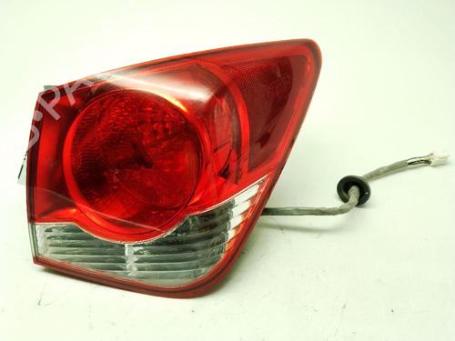 right-taillight-chevrolet-cruze-j300-2009-40442155 main image