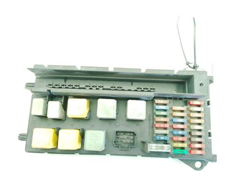 Used Fuse box Fuse box MERCEDES-BENZ SPRINTER 3,5-t Van (B906) 311 CDI 4x4 (906.631, 906.633, 906.635, 906.637) (109 hp) 39581136 39581136