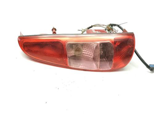 right-taillight-peugeot-807-eb_-2002-37088135 main image