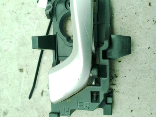 front-left-interior-door-handle-kia-rio-iv-yb-sc-fb-2017-26194987 main image