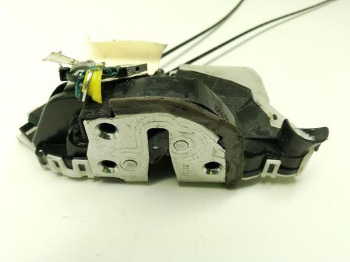 Used Front left lock Front left lock TOYOTA YARIS (_P13_) 1.4 D (NLP130_, NLP130) (90 hp) 32978606 32978606