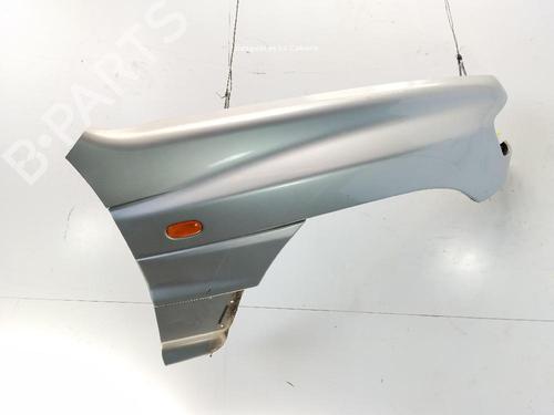Used Right front fenders Right front fenders 37087911 37087911