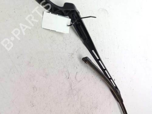 Used Front windshield wiper arm SEAT EXEO (3R2) 2.0 TDI (143 hp) 30477137