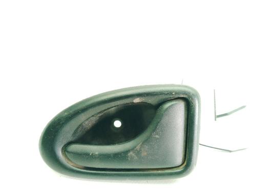 Maneta interior delantera derecha RENAULT MASTER II Bus (JD) 2.5 D (JD1A, JD0E, JD0A, JD1E) (80 hp) 29908558