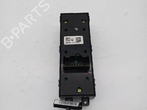 Used Left front window switch Left front window switch KIA CEE'D (JD) 1.6 CRDi 136 (136 hp) 18364394 18364394
