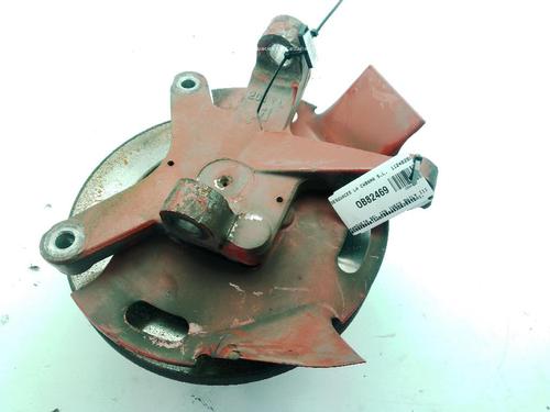 Used Left front steering knuckle Left front steering knuckle IVECO DAILY III Platform/Chassis 35 S 11,35 C 11 (A2FC13AA, A6FBU4AB, A2NB14A1, A2ND13A1,... (106 hp) 30476931 30476931