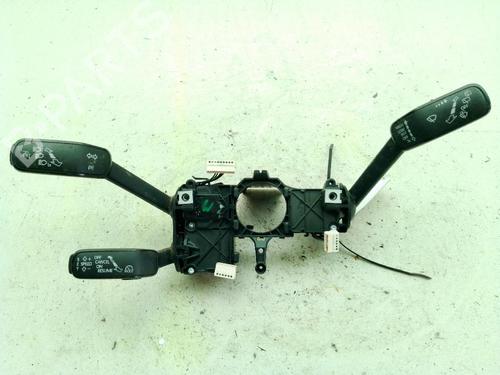 headlight-switch-seat-ateca-kh7-khp-2016-25781443 main image