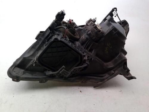 Right headlight TOYOTA AVENSIS Estate (_T25_) 1.8 VVT-i (ZZT251_, ZZT251R) | BP29421485C29 
