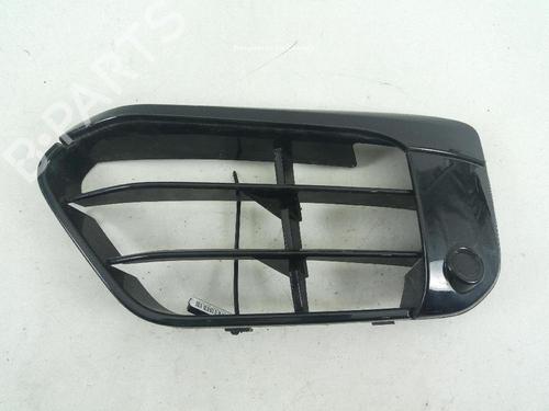 Used Grille BMW X1 (F48) xDrive 18 d (150 hp) 18376201