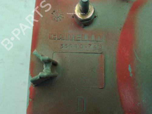 Right headlight FIAT DUCATO Van (230_) 2.8 TD 4x4 | BP29555068C29 