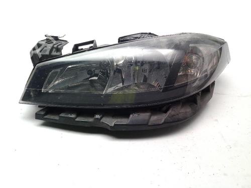 Used Left headlight RENAULT LAGUNA II (BG0/1_) 2.0 16V (BG00, BG0K, BG0P, BG0W) (135 hp) 31012551