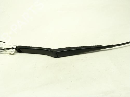 Used Front windshield wiper arm Front windshield wiper arm 37087988 37087988