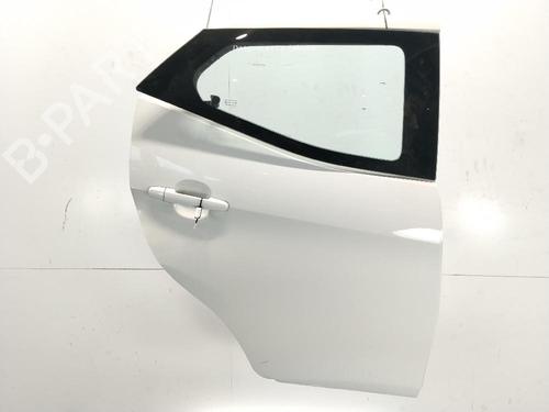 right-rear-door-toyota-aygo-_b4_-2014-36405122 main image