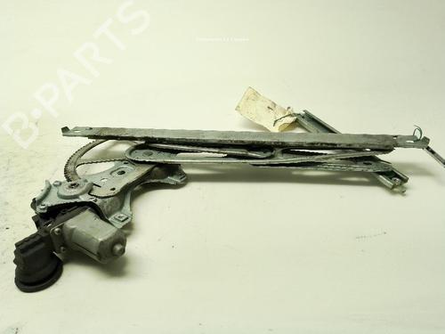 Used Front right window mechanism TOYOTA YARIS (_P13_) 1.0 (KSP130_, KSP130) (69 hp) 32658644