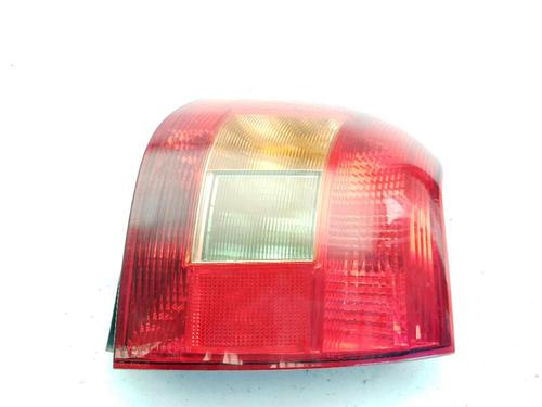 Used Right taillight Right taillight TOYOTA COROLLA (_E12_) 2.0 D-4D (CDE120_, CDE120R) (90 hp) 32771643 32771643