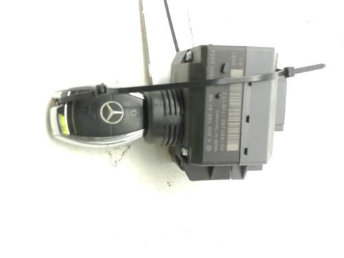 card-reader-mercedes-benz-clc-class-cl203-2008-2009-2010-2011-32515788 main image