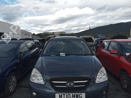 Left headlight KIA CARENS III MPV (UN) 2.0 CRDi 115 | BP31988718C28 - Image 7