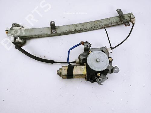 Elevador vidro trás direito NISSAN PICK UP (D22) 2.5 dCi 4WD (133 hp) 31990121