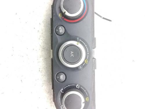 Used Climate control Climate control RENAULT MEGANE III Hatchback (BZ0/1_, B3_) 1.2 TCe (BZ2B, BZ11) (116 hp) 24045518 24045518