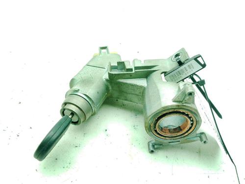 Clé de contact VW TRANSPORTER T4 Bus (70B, 70C, 7DB, 7DK, 70J, 70K, 7DC, 7DJ) 1.9 TD (68 hp) 29765131