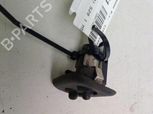 Koplampsproeier BMW 5 (E39) 528 i | BP30477282E17 