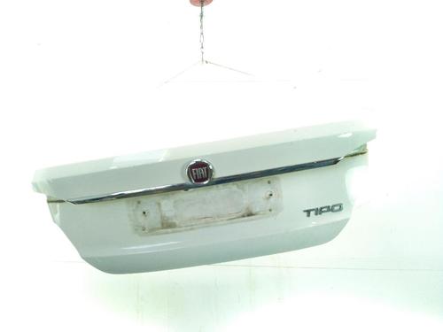 tailgate-fiat-tipo-hatchback-356_-357_-2016-28350674 main image