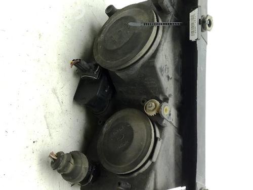 Left headlight VW PASSAT B5 Variant (3B5) 1.8 | BP32490783C28 - Image 2