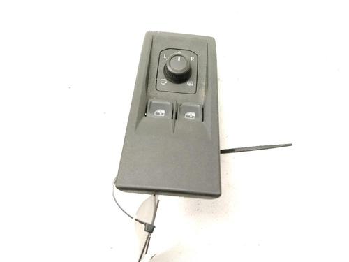 Used Left front window switch Left front window switch 39399279 39399279