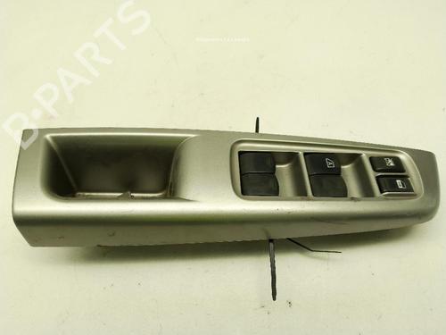 Used Left front window switch Left front window switch SUBARU FORESTER (SH_) 2.0 D AWD (SHH, SHD, SHN) (147 hp) 34053105 34053105