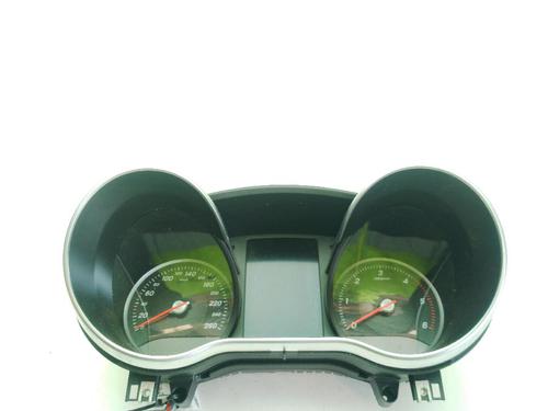 instrument-cluster-mercedes-benz-v-class-w447-2014-32313370 main image