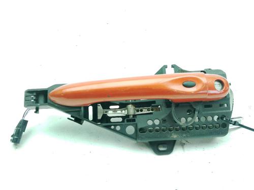 Used Front left exterior door handle RENAULT CAPTUR I (J5_, H5_) 1.2 TCe 120 (118 hp) 31125401