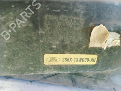 Faro izquierdo FORD FIESTA V (JH_, JD_) 1.4 16V | BP29860885C28 