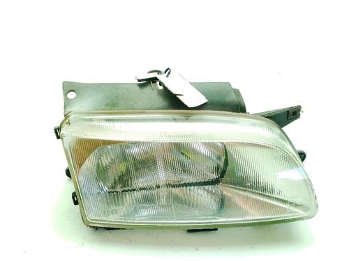 Used Right headlight CITROËN BERLINGO / BERLINGO FIRST MPV (MF_, GJK_, GFK_) 2.0 HDI 90 (MFRHY) (90 hp) 31799330