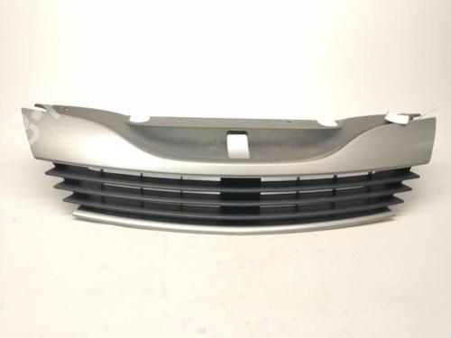 Used Grille Grille RENAULT LAGUNA II (BG0/1_) 1.8 16V (BG0B, BG0C, BG0J, BG0M, BG0V) (121 hp) 40523780 40523780
