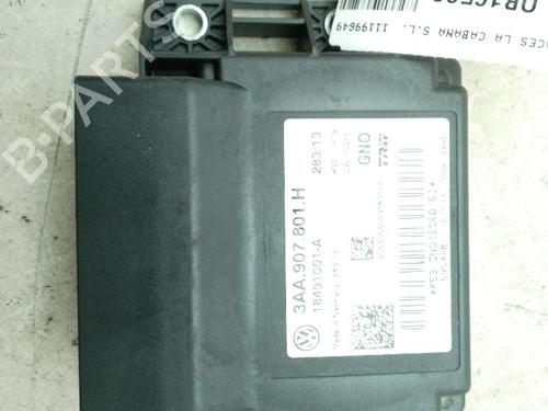 Used Electronic module AUDI Q3 (8UB, 8UG) 2.0 TDI (140 hp) 24044597