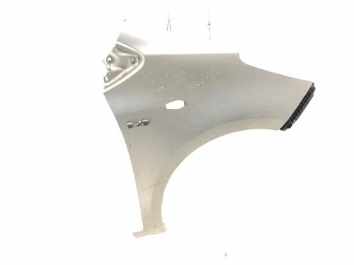 Used Right front fenders TOYOTA YARIS (_P9_) 1.4 D-4D (NLP90_, NLP90R) (90 hp) 32280720