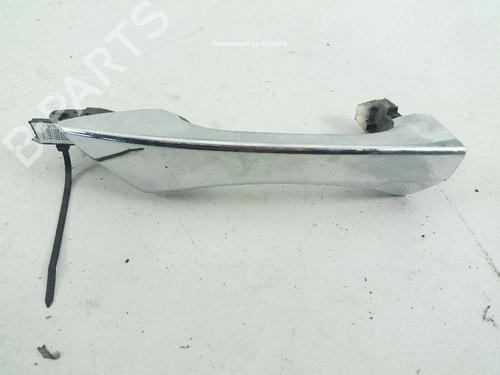 Used Front left exterior door handle Front left exterior door handle 39579863 39579863