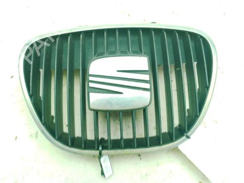 Used Grille SEAT IBIZA III (6L1) 1.9 TDI (131 hp) 24873454
