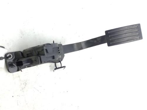 Pédale VOLVO V40 Hatchback (525) D2 (120 hp) 32402675