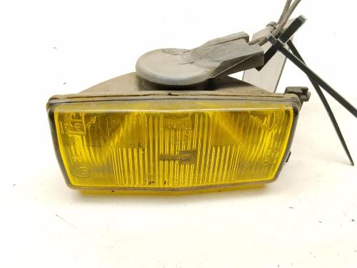 Used Right front fog light Right front fog light RENAULT 11 (B/C37_) 1.4 (B/C373, B/C37R) (67 hp) 40523968 40523968